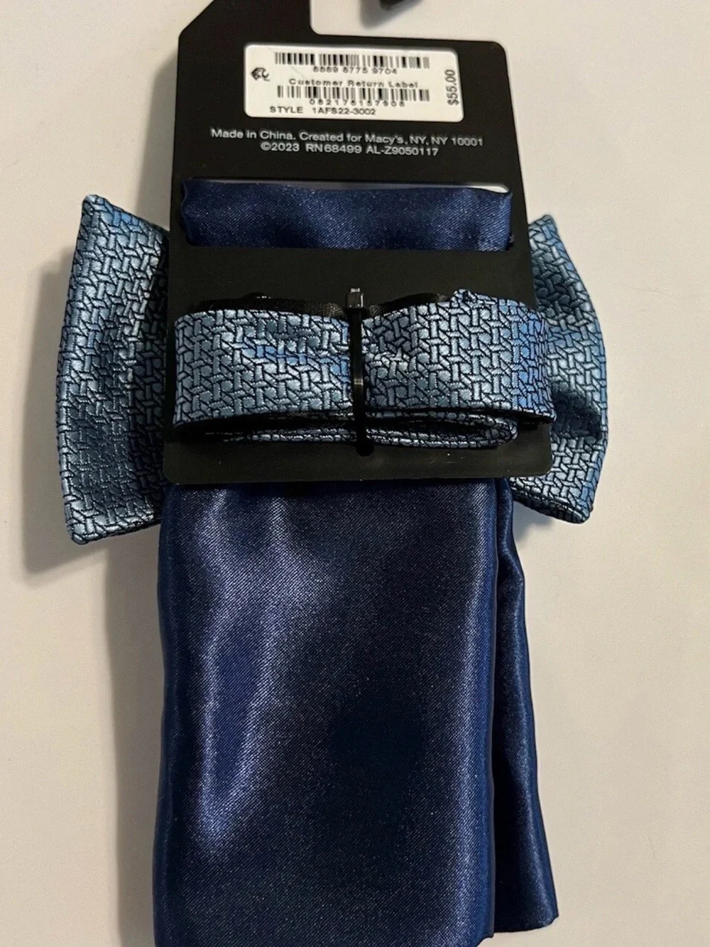 Alfani Men's 2 Pc Bow Tie & Pocket Square Set Light Blue, New MSRP $55